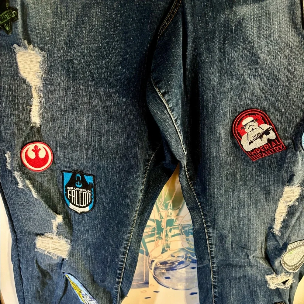 Plus Size Jeans with Star Wars Patches - Picture 2 of 10